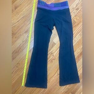 Lululemon Women’s Black Yoga Pants Size 4